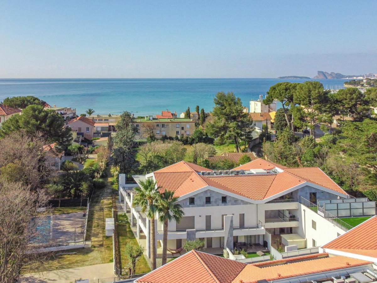 T3 Neuf – C13 - Jardin-Terrasse Et Piscine – Accès Direct Plages Et Centre Village Saint-Cyr-sur-Mer Extérieur photo