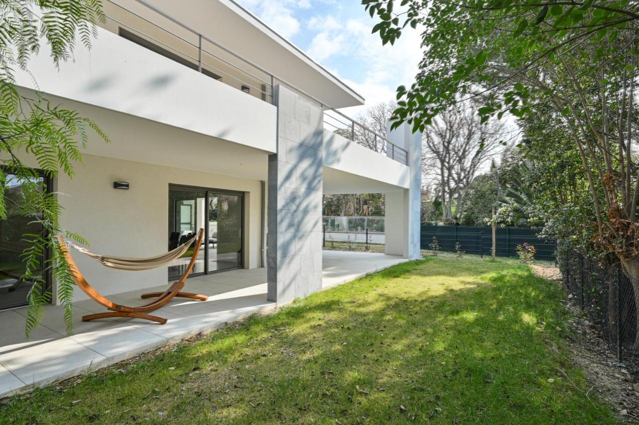 T3 Neuf – C13 - Jardin-Terrasse Et Piscine – Accès Direct Plages Et Centre Village Saint-Cyr-sur-Mer Extérieur photo